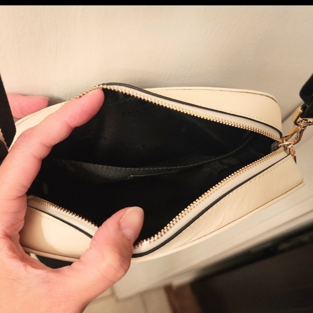 Kate Spade Black and Cream Camera Crossbody Bag - Picture 5 of 6